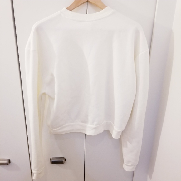 3/$45 H&M White Cream Sweater Sweatshirt Crop Crew - Picture 5 of 5